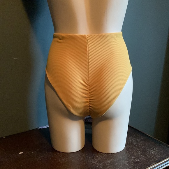 BOYS + ARROWS hi-waist bikini bottom - Picture 6 of 10